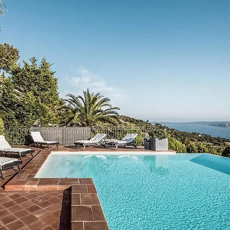 Villa Amazing Views 6 Bd In Grimaud