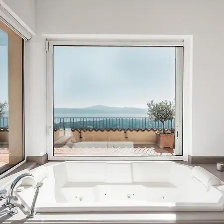 Amazing Views 6 Bd In Villa *