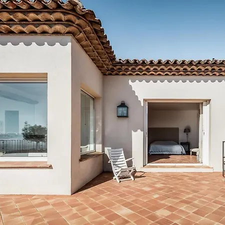 Villa Amazing Views 6 Bd In *